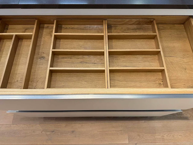 Punto - showroomkeuken - afbeelding 14 van  53