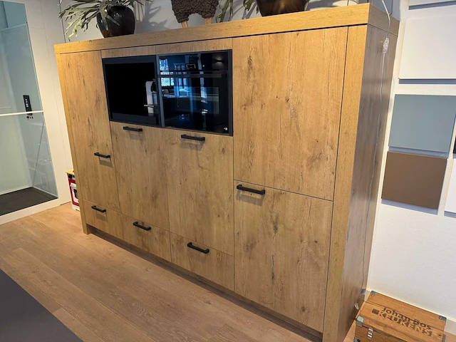 Punto - showroomkeuken - afbeelding 16 van  53