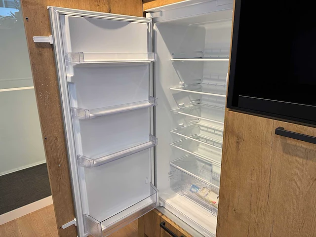Punto - showroomkeuken - afbeelding 17 van  53