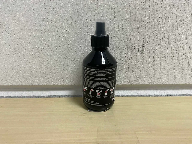 Pure nano badkamer coating, ontvetter en ontkalker (585 stuks) - afbeelding 3 van  7