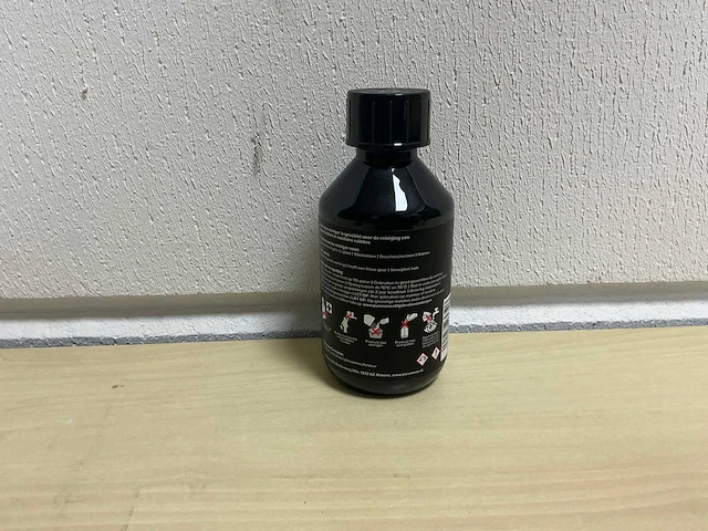 Pure nano badkamer coating, ontvetter en ontkalker (585 stuks) - afbeelding 7 van  7