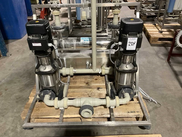 Pure water systems uv desinfectie unit - afbeelding 2 van  3