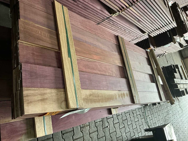 Purple heart hardhouten planken 16x140mm, lengte 200-400cm (181x) - afbeelding 2 van  3