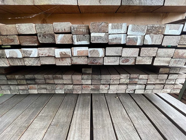 Purple heart hardhouten planken geschaafd 21x40mm, lengte 90/95cm 90/125cm (180x) - afbeelding 3 van  3
