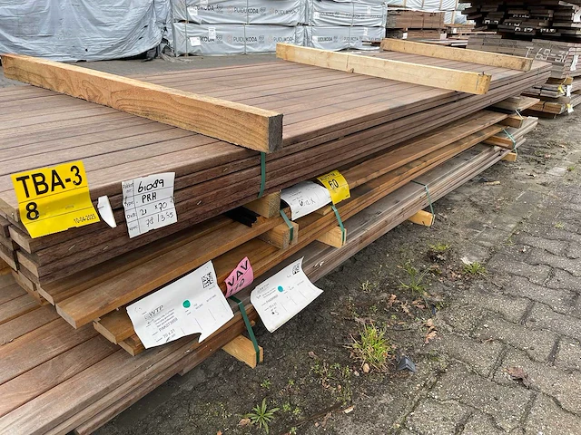 Purple heart hardhouten planken geschaafd 21x70mm, lengte 365cm (78x) - afbeelding 2 van  3