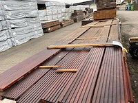 Purple heart hardhouten vlonderplanken 21x145mm, lengte 460-490cm (20x) - afbeelding 1 van  3