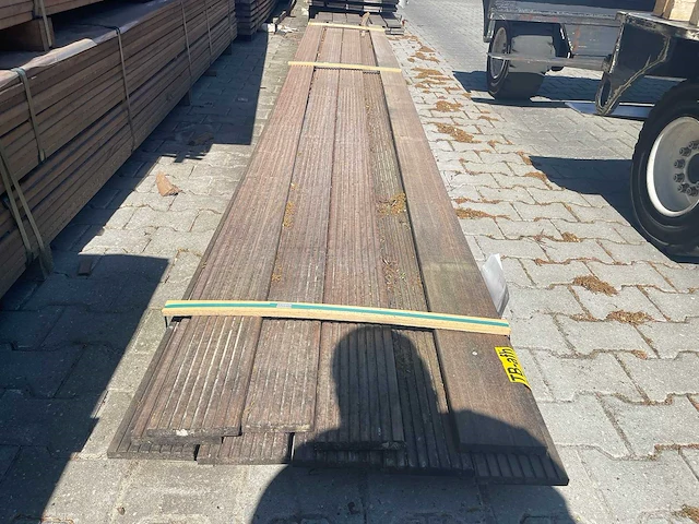 Purple heart hardhouten vlonderplanken 21x145mm, lengte 520cm (10x) - afbeelding 1 van  3