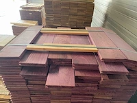 Purple heart kopse veer en groef (buitenparket) 650x145x21mm (135x) - afbeelding 1 van  3