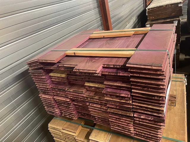 Purple heart kopse veer en groef (buitenparket) 650x145x21mm (135x) - afbeelding 1 van  3