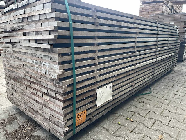 Purple heart planken fijnbezaagd 3050-3350x80x27mm (228x) - afbeelding 2 van  3