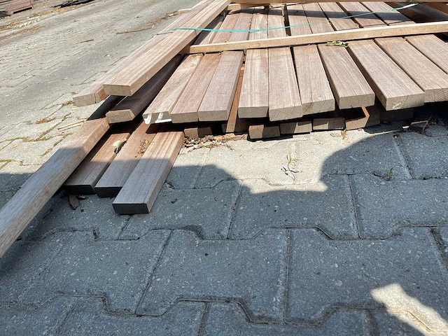 Purple heart planken fijnbezaagd 3050x155x26mm (44x) - afbeelding 3 van  3
