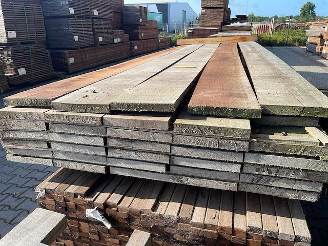 Purple heart planken fijnbezaagd 3350x205x26mm (35x) - afbeelding 3 van  3