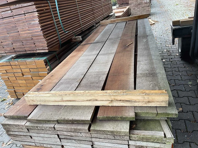 Purple heart planken fijnbezaagd 3350x205x26mm (35x) - afbeelding 1 van  3
