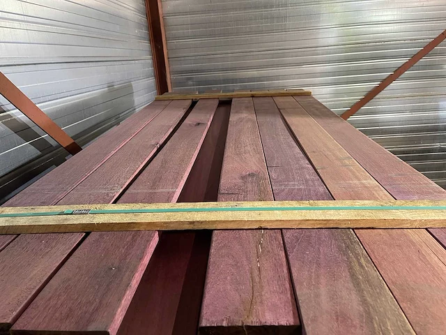 Purple heart planken geschaafd 2150x120x21mm (62x) - afbeelding 1 van  3