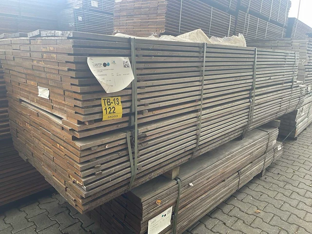 Purple heart planken geschaafd 3050-3650x145x21mm (177x) - afbeelding 2 van  3