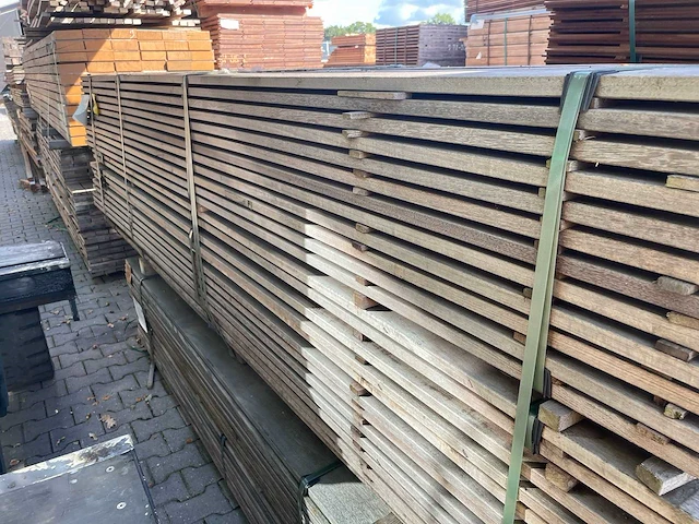 Purple heart planken geschaafd 3050-3650x145x21mm (189x) - afbeelding 2 van  3