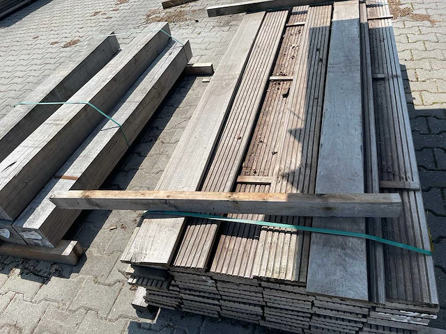 Purple heart vlonderplanken 2150x145x21mm (113x) - afbeelding 1 van  3