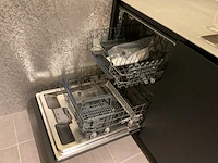 Puur regina eb gl gfo rustiek eiken gefineerd eiland showroomkeuken met hoge kastenwand - afbeelding 29 van  40