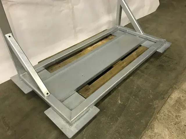 Pv omvormer shelter gegalvaniseerd - afbeelding 4 van  5