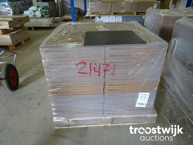 Pvc tegelvloer, ca 119 m2 - afbeelding 1 van  6
