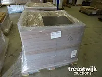 Pvc tegelvloer, ca 119 m2 - afbeelding 1 van  6