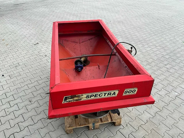 Pz zweegers spectra 800 kunstmeststrooier - afbeelding 11 van  19