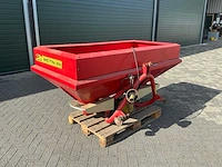 Pz zweegers spectra 800 kunstmeststrooier - afbeelding 1 van  15