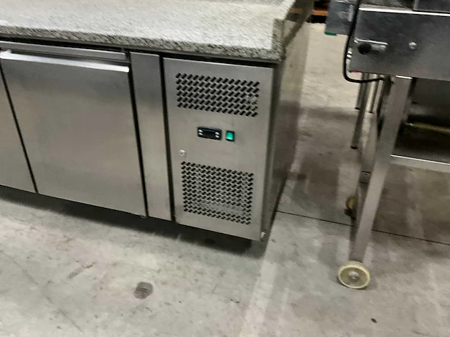 Pz2610tn pizzawerkbank - afbeelding 4 van  10