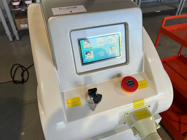 Q-switched - nd-yag laser - tattoo verwijderingsapparaat - afbeelding 2 van  6