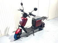 Q3 - elektrische scooter met coc documenten voor nederlands kenteken, cruisecontrol - afbeelding 12 van  22