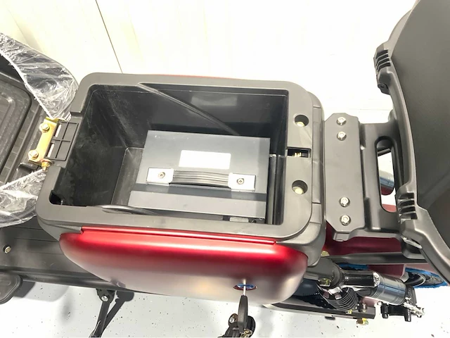 Q3 - elektrische scooter met coc documenten voor nederlands kenteken - afbeelding 9 van  22