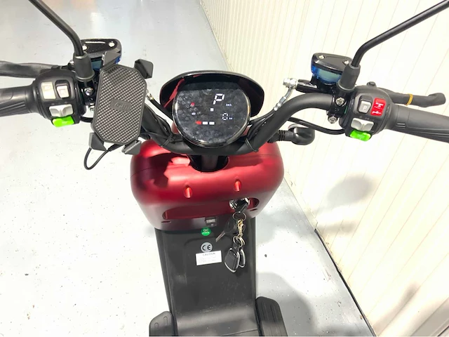 Q3 - elektrische scooter met coc documenten voor nederlands kenteken - afbeelding 22 van  22