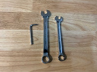 Q3 - elektrische scooter met coc documenten voor nederlands kenteken - afbeelding 8 van  22