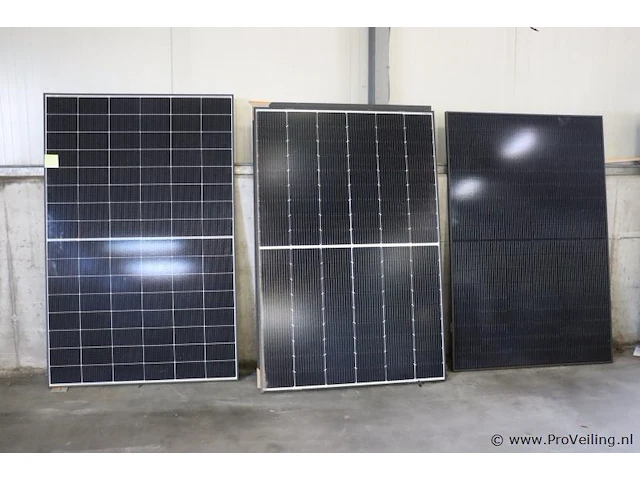 Qcells zonnepanelen (demo's) | 3 stuks - afbeelding 1 van  7