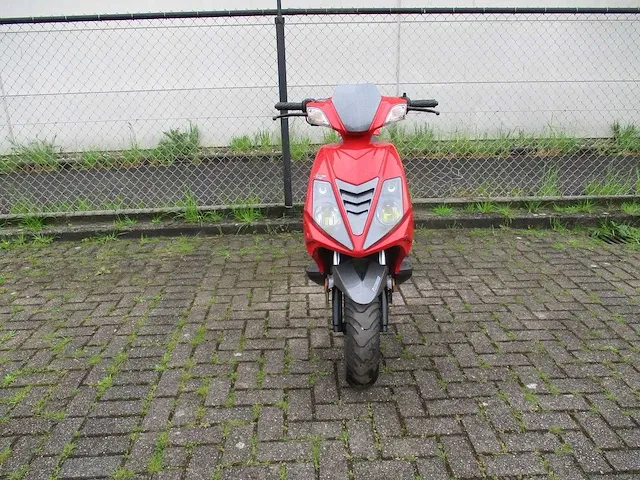 Qj - bromscooter - race gt 50 explorer 2 tact - scooter - afbeelding 3 van  9