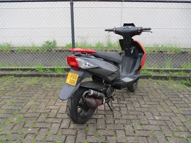 Qj - bromscooter - race gt 50 explorer 2 tact - scooter - afbeelding 6 van  9