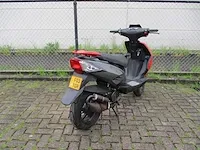 Qj - bromscooter - race gt 50 explorer 2 tact - scooter - afbeelding 6 van  9