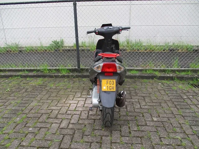 Qj - bromscooter - race gt 50 explorer 2 tact - scooter - afbeelding 7 van  9
