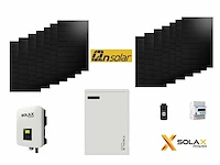 Qn - set van 14 full black zonnepanelen (420 wp) met solax 5.0k hybride omvormer en solax 5.8 kwh batterij t.b.v. opslag - afbeelding 1 van  22