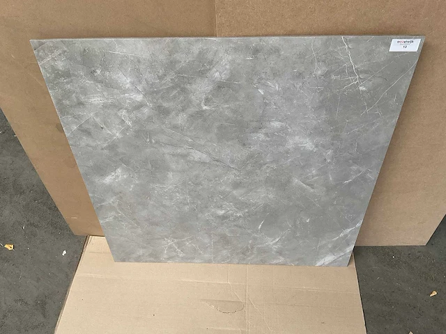 Qua granite pulpis grijs gepolijst vloertegel 100x100 cm 60 m² - afbeelding 3 van  14