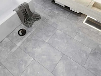 Qua granite pulpis grijs gepolijst vloertegel 100x100 cm 60 m² - afbeelding 13 van  14