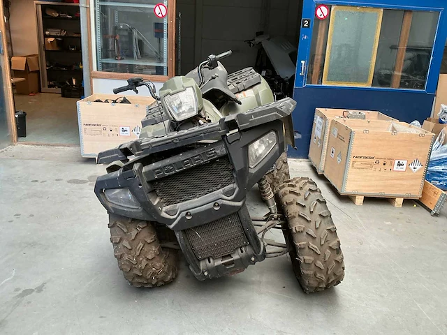 Quad testvoertuig - afbeelding 4 van  13