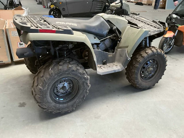 Quad testvoertuig - afbeelding 8 van  13