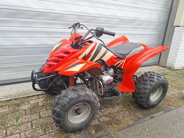 Quad - afbeelding 2 van  6