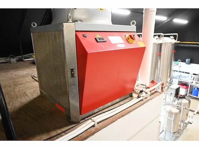 Quantor - chilly max 90-m - water / glycol koel- en verwarmingsapparaat - 2016 - afbeelding 1 van  5