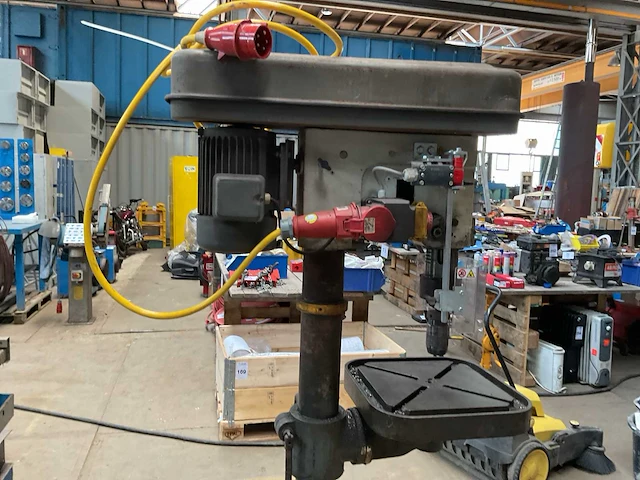 Quantum b32f kolomboormachine - afbeelding 4 van  7