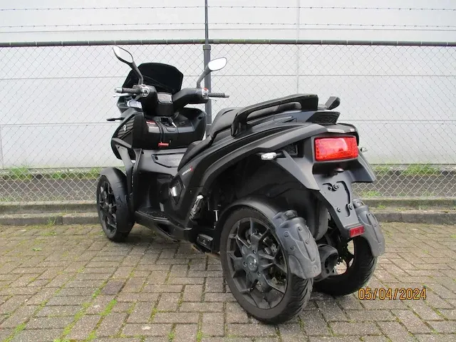 Quardro - vierwieler motorscooter - quardro 4 - motorfiets - afbeelding 3 van  14