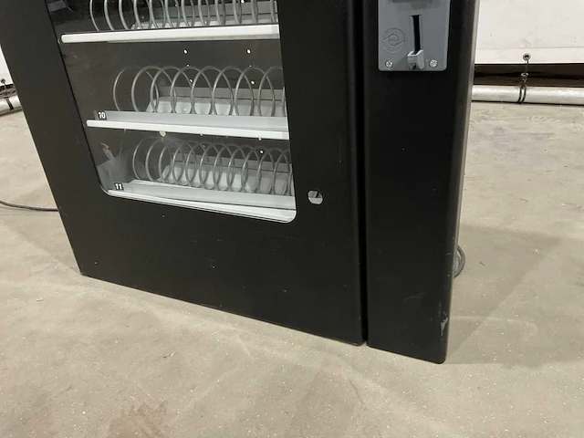 Quasar eurosnacky snoepautomaat - afbeelding 9 van  11