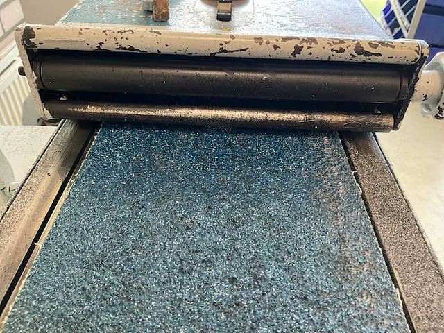 Quicksander bandschuurmachine v.v. pneumatisch klepafsluiter - afbeelding 3 van  6
