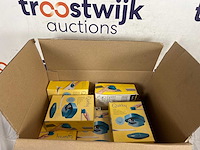 Quirky align - handige nietmachine uit twee delen - afbeelding 2 van  2